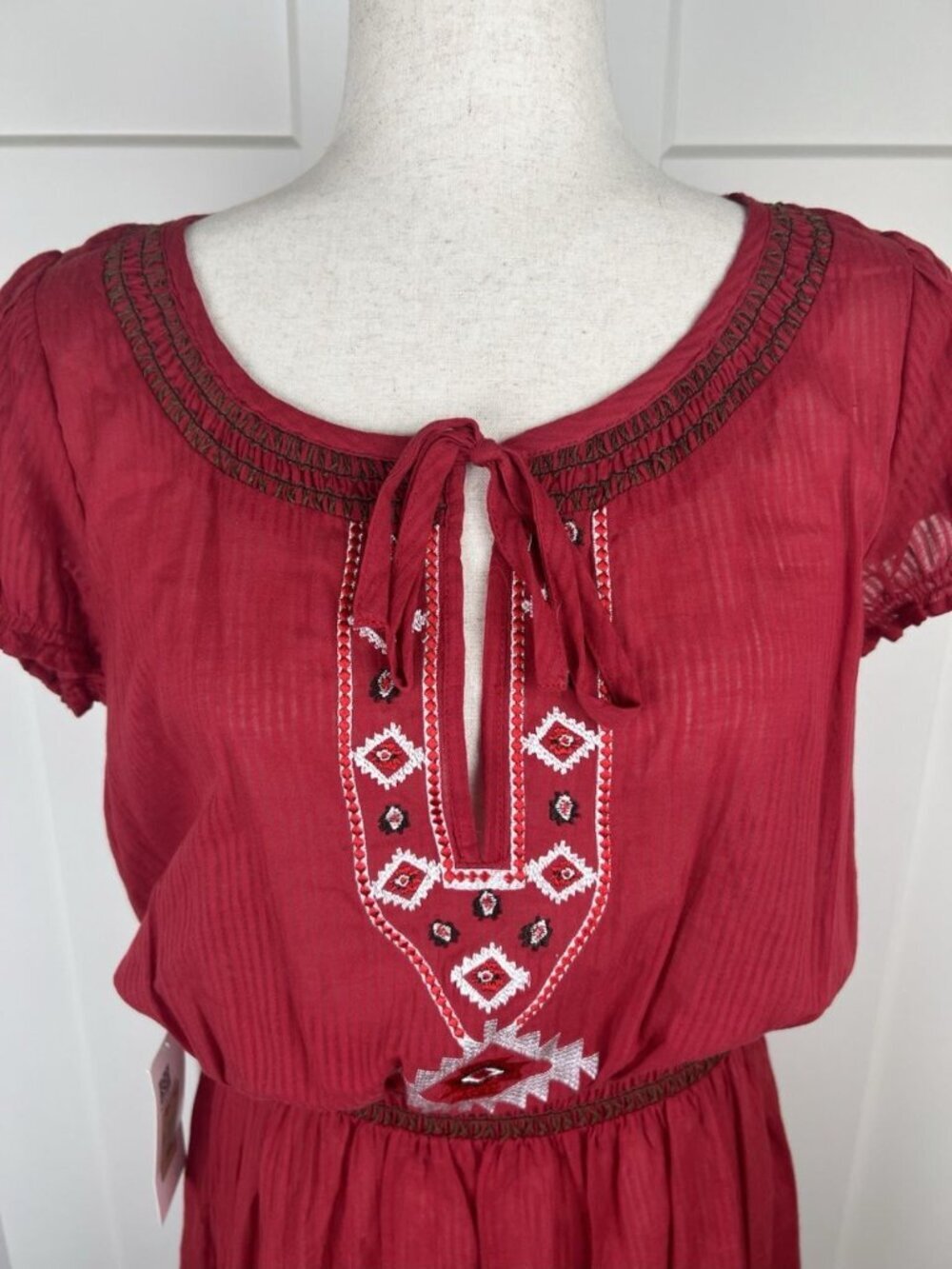 Scully Honey Creek NWT Red Embroidered Peasant Dress M Western Boho Cotton - Picture 2 of 11